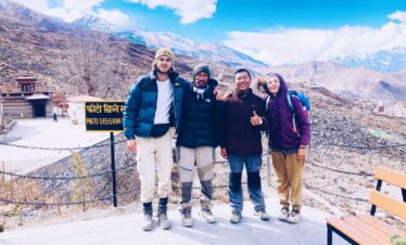 Annapurna Circuit Trekking – 12 Days